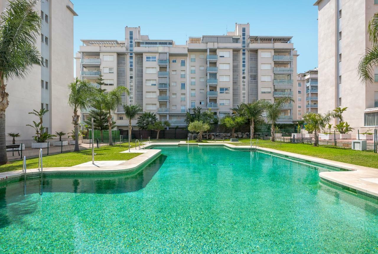 Wintowinrentals Best Location, Beach, Pool & Parking Rincón de la Victoria Buitenkant foto