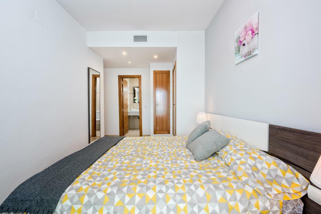 Wintowinrentals Best Location, Beach, Pool & Parking Rincón de la Victoria Buitenkant foto